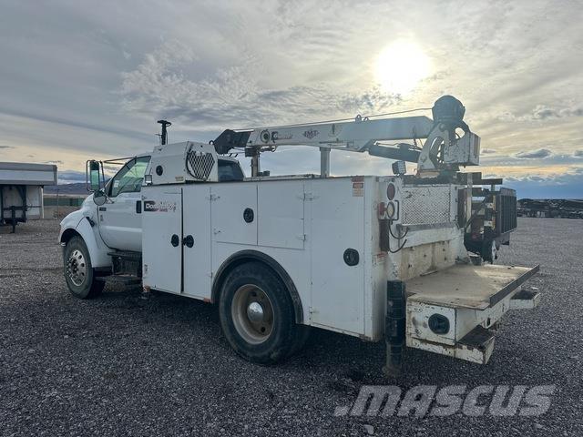 Ford F-750 مركبات الأغراض العامة