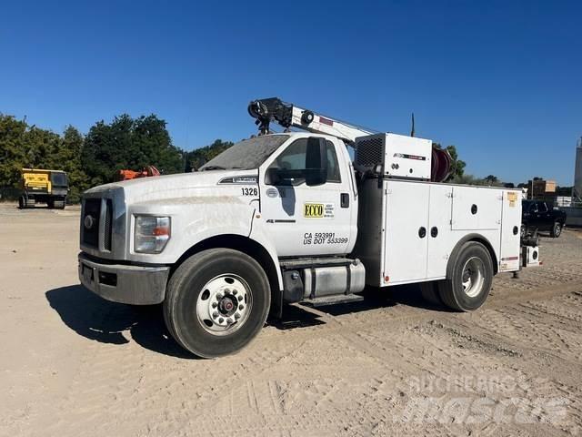 Ford F-750 XL مركبات الأغراض العامة