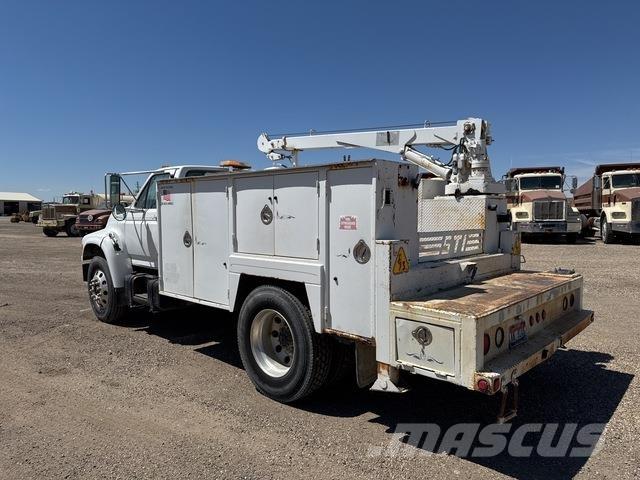 Ford F-800 مركبات الأغراض العامة