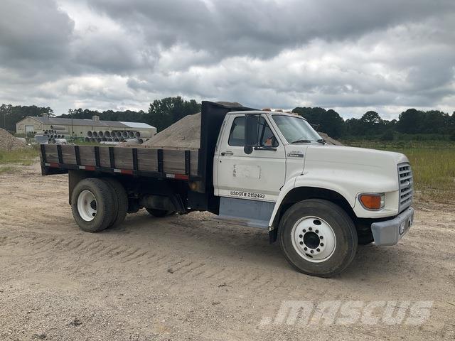 Ford F-800 شاحنات قلابة