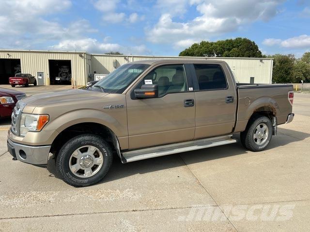 Ford F150 XLT شاحنات خفيفة/مفصلية الجوانب
