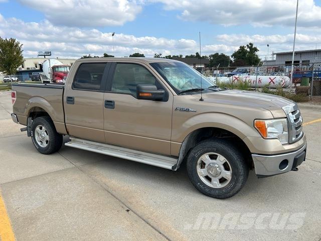 Ford F150 XLT شاحنات خفيفة/مفصلية الجوانب