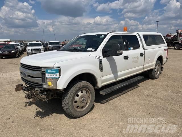 Ford F250 أخرى