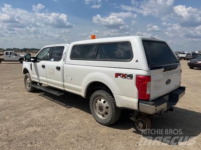 Ford F250 أخرى
