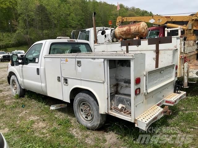 Ford F250 شاحنات خفيفة/مفصلية الجوانب