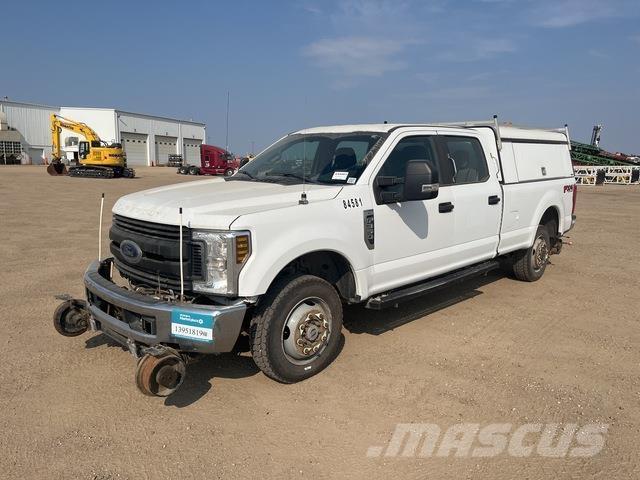 Ford F350 شاحنات خفيفة/مفصلية الجوانب