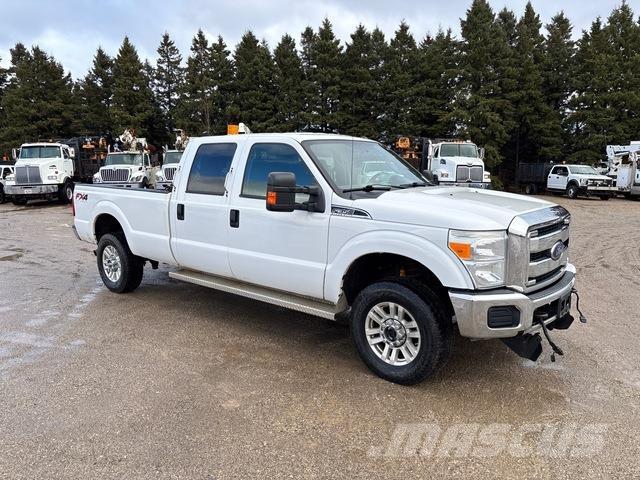 Ford F350 شاحنات خفيفة/مفصلية الجوانب