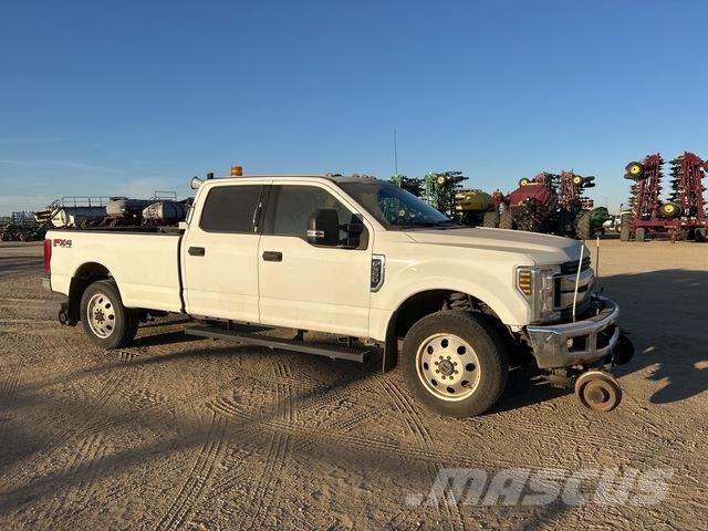 Ford F350 شاحنات خفيفة/مفصلية الجوانب
