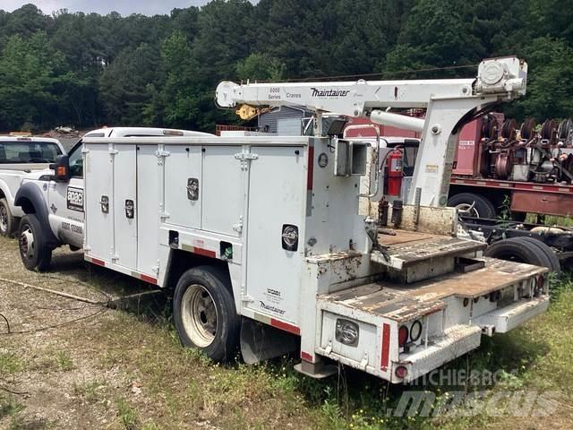 Ford F550 مركبات الأغراض العامة