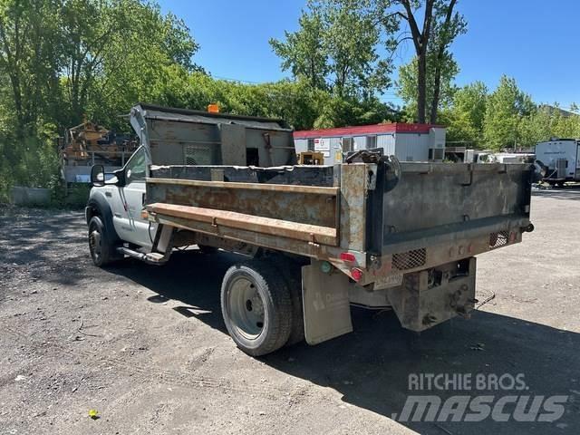 Ford F550 شاحنات قلابة