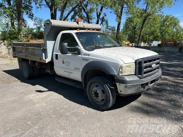 Ford F550 شاحنات قلابة