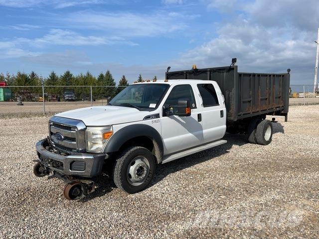 Ford F550 شاحنات مسطحة/مفصلية الجوانب
