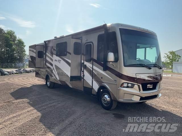 Ford F5DS المنازل المتنقلة والكرافانات