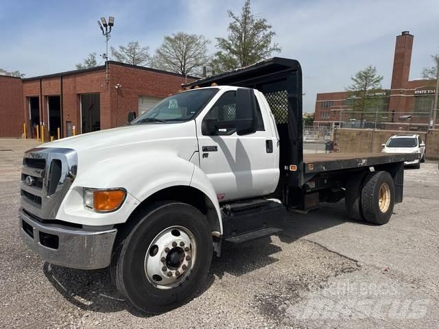 Ford F650 شاحنات مسطحة/مفصلية الجوانب