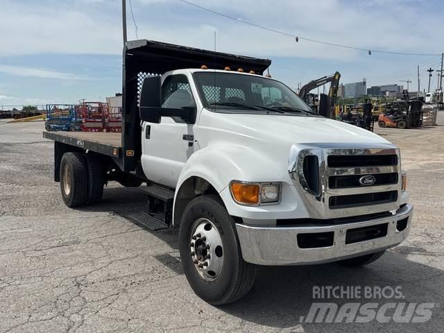 Ford F650 شاحنات مسطحة/مفصلية الجوانب
