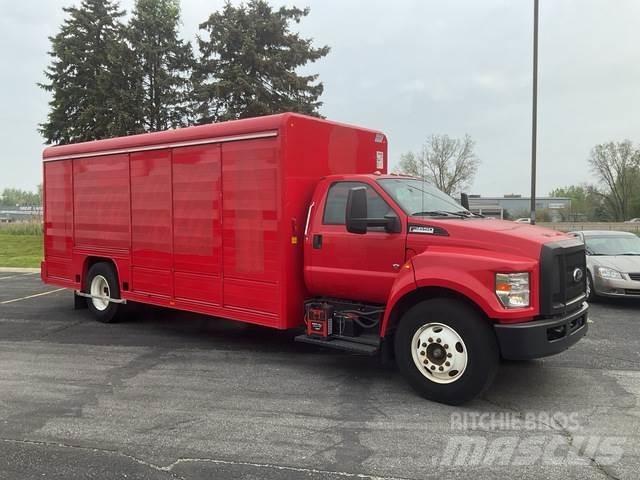Ford F650 شاحنات نقل المشروبات