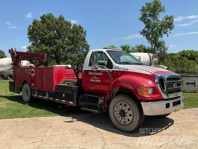 Ford F750 مركبات الأغراض العامة