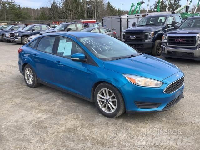 Ford Focus SE سيارات