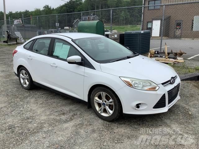 Ford Focus SE سيارات