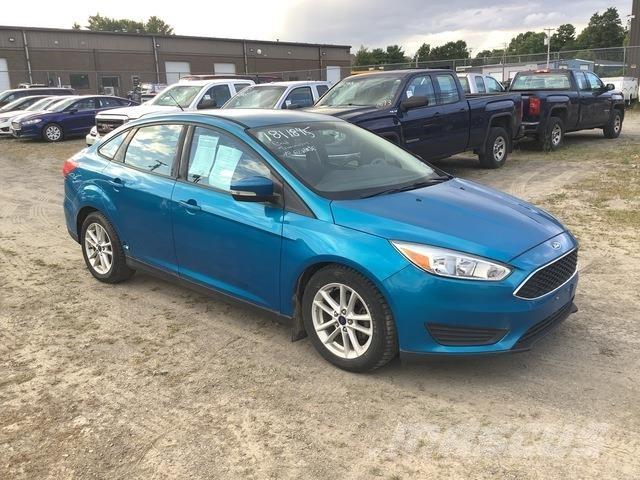 Ford Focus SE سيارات