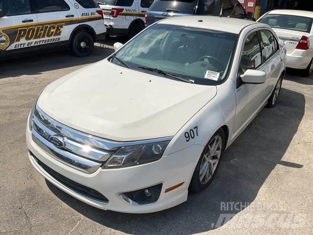 Ford Fusion سيارات