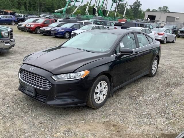 Ford Fusion S سيارات