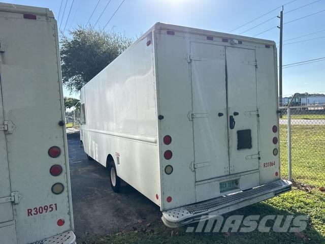 Ford GEN 1 هيكل صندوقي