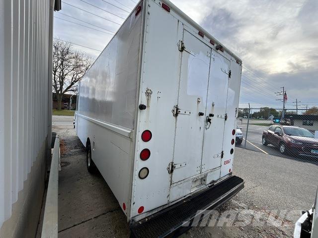 Ford Gen 1 هيكل صندوقي