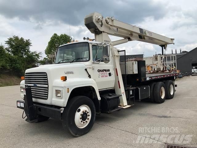 Ford L8000 شاحنات أخرى