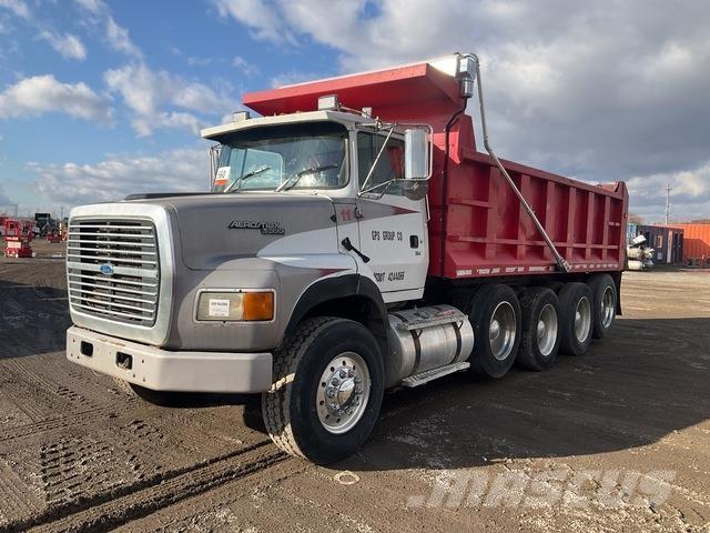 Ford L900 شاحنات قلابة