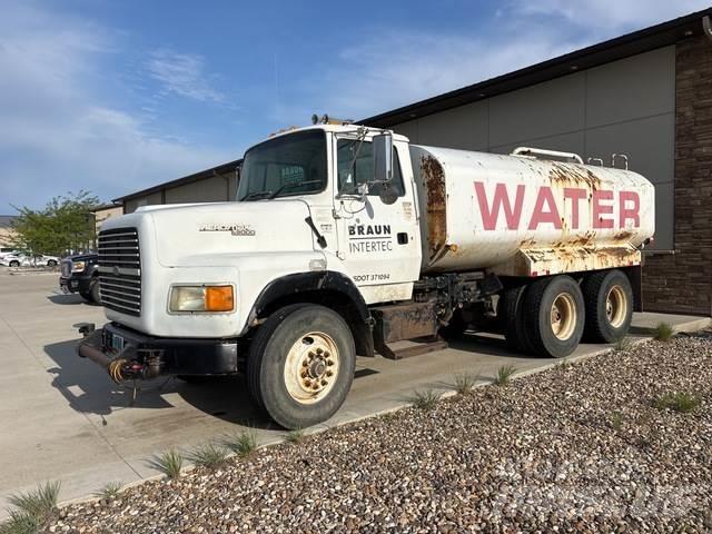 Ford L9000 صهاريج مياه