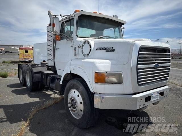 Ford L9000 وحدات الجر