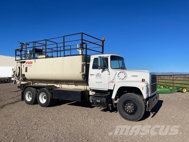 Ford L9000 ماكينات زراعية أخرى