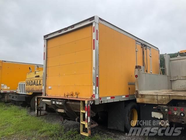 Ford LN8000 شاحنات ذات هيكل صندوقي
