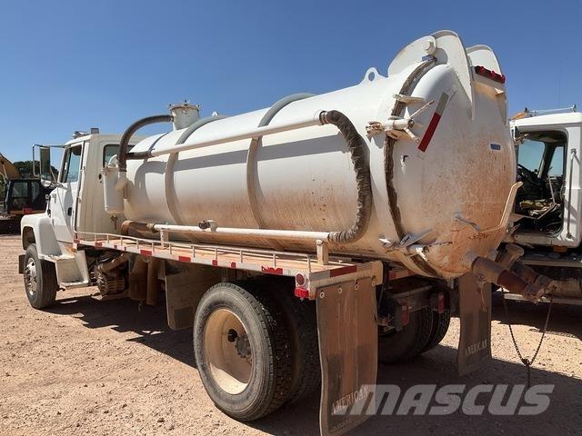 Ford LN8000F شاحنات مزدوجة / خلخلة