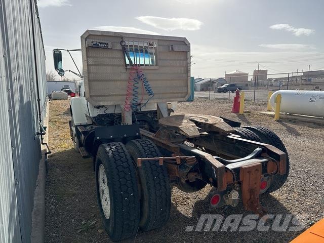 Ford LN9000 وحدات الجر