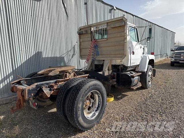 Ford LN9000 وحدات الجر