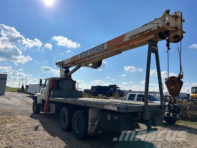 Ford LT8000 شاحنات أخرى