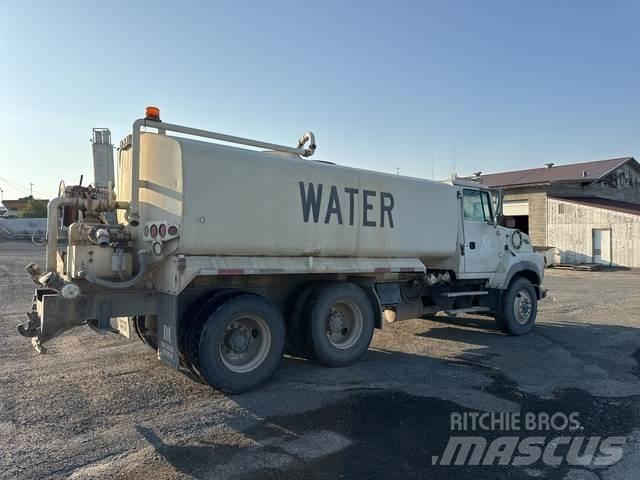 Ford LTA9000 صهاريج مياه