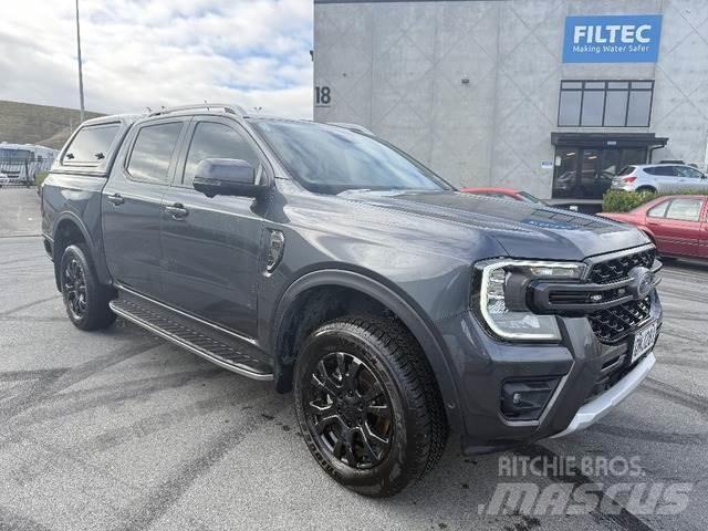 Ford Ranger شاحنات خفيفة/مفصلية الجوانب