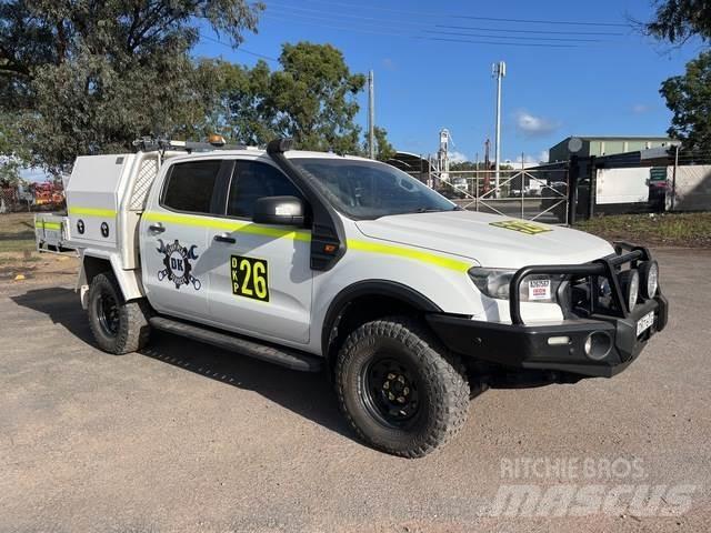 Ford Ranger شاحنات خفيفة/مفصلية الجوانب