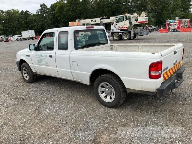 Ford Ranger شاحنات خفيفة/مفصلية الجوانب