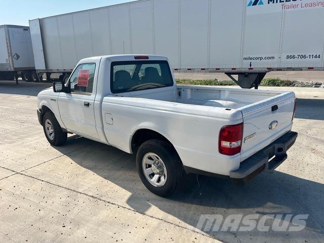 Ford Ranger شاحنات خفيفة/مفصلية الجوانب