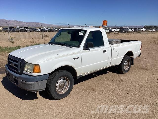 Ford Ranger XL شاحنات خفيفة/مفصلية الجوانب