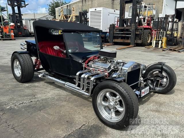 Ford T Bucket سيارات