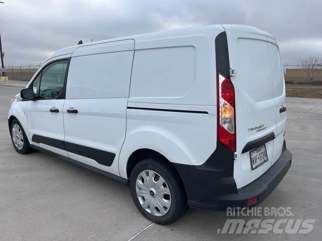 Ford Transit شاحنة مقفلة