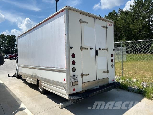 Ford Transit هيكل صندوقي