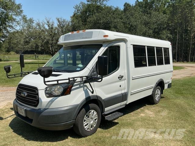 Ford Transit حافلة صغيرة