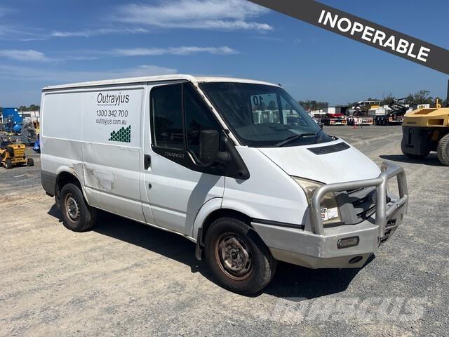 Ford Transit شاحنة مقفلة