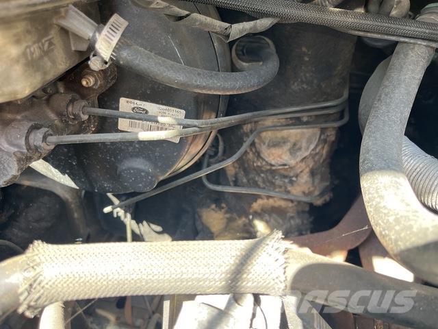 Ford Transit شاحنة مقفلة